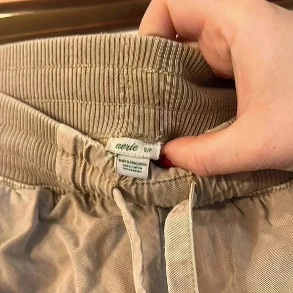 AERIE JOGGERS SIZE SMALL - Picture 3 of 5